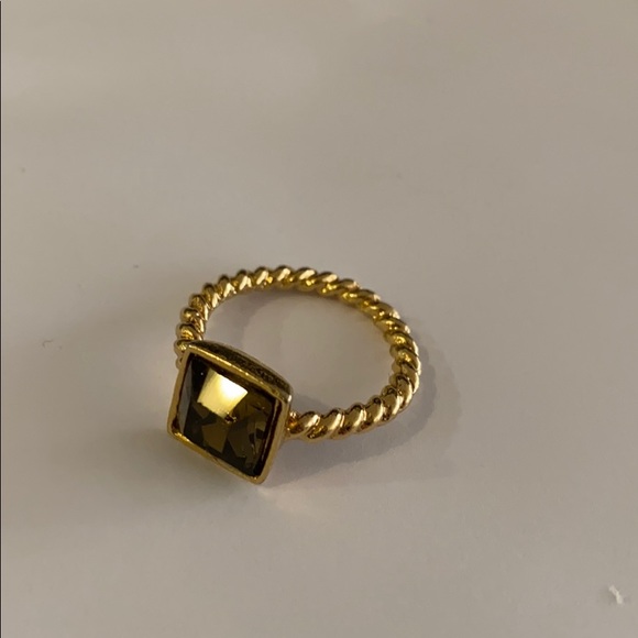 Gemstone Ring - Picture 6 of 14